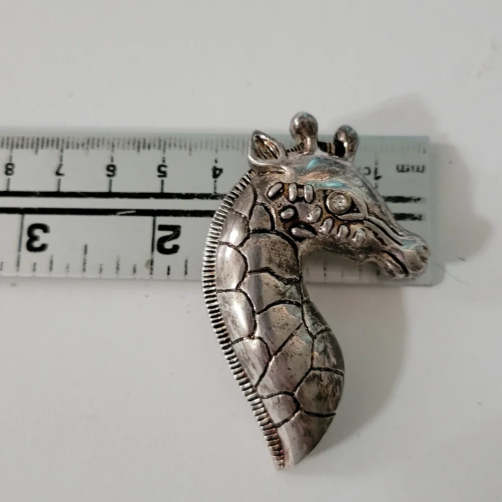 Giraffe Brooch Sterling Silver Tested